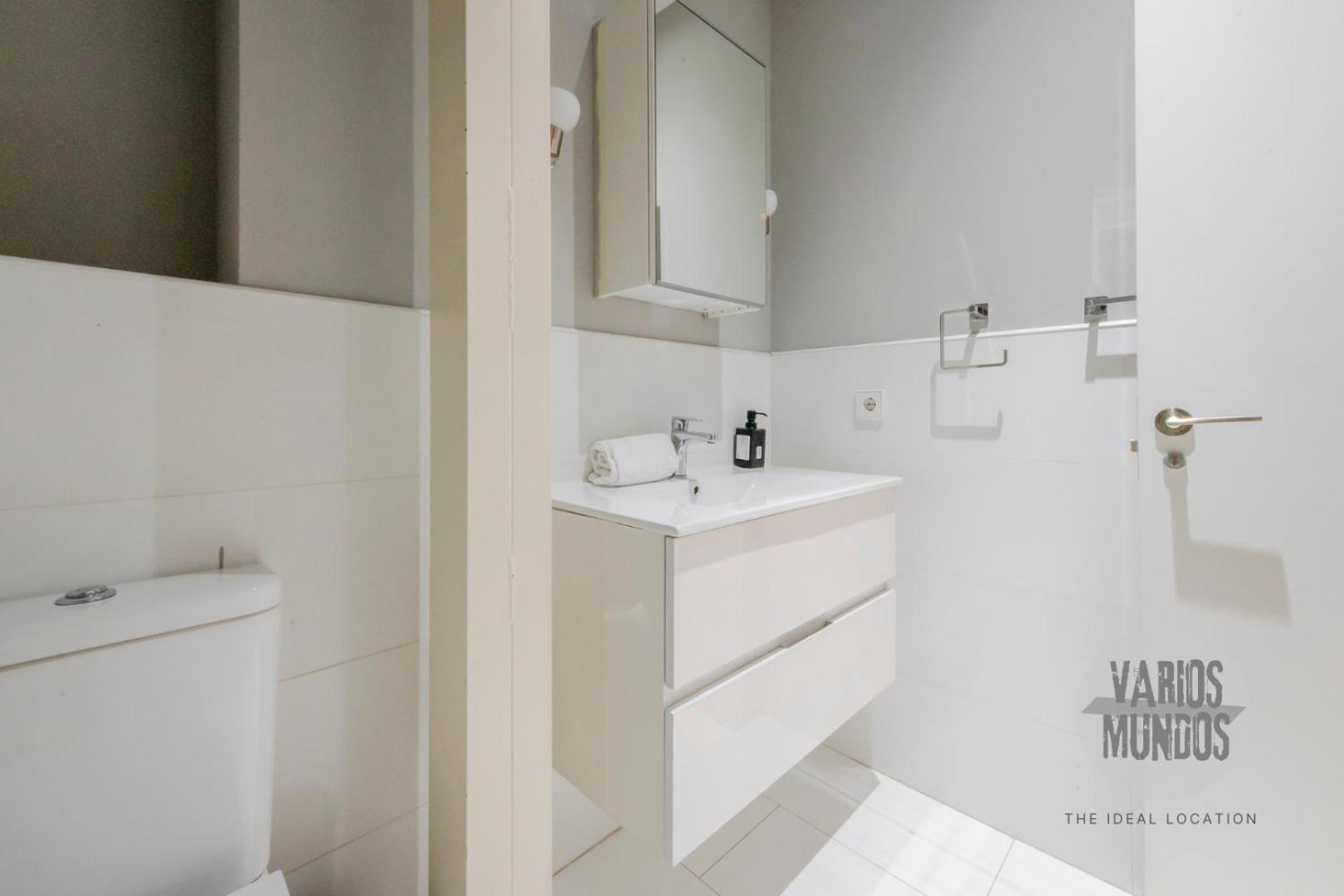 Confort Madrileno Para 8 En Tirso De Molina E2 Ngoại thất bức ảnh