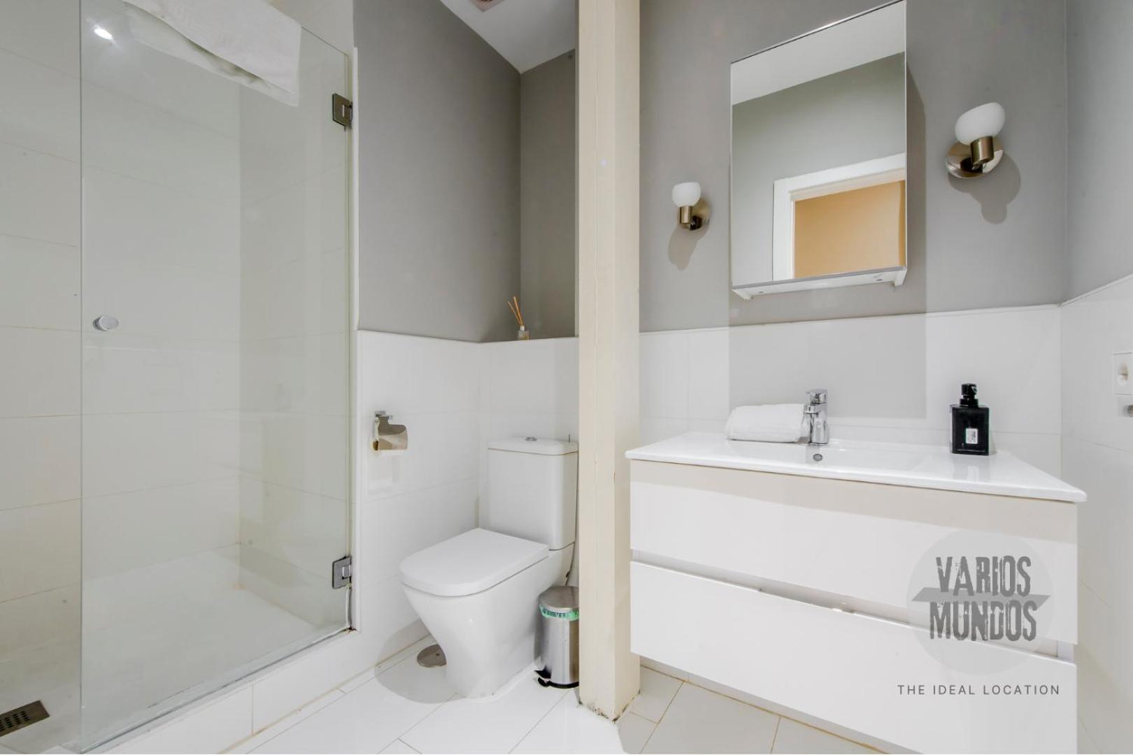 Confort Madrileno Para 8 En Tirso De Molina E2 Ngoại thất bức ảnh
